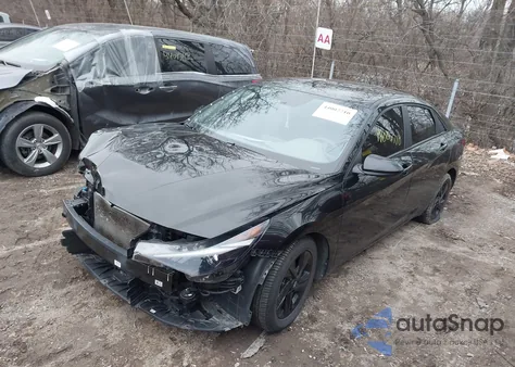 2023 Hyundai Elantra Sel z USA, uszkodzony, nr VIN KMHLM4AG0PU580014